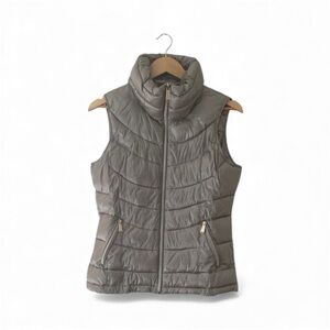 Calvin Klein Women's Puffer Vest - Champagne